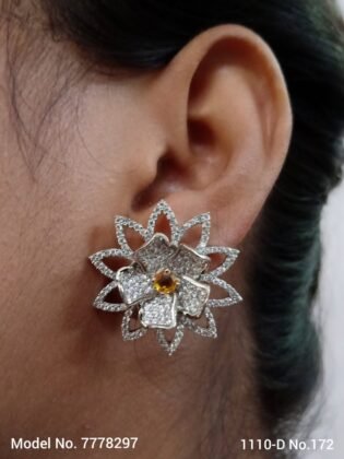 Ear jacket stud with original Zircon stone
